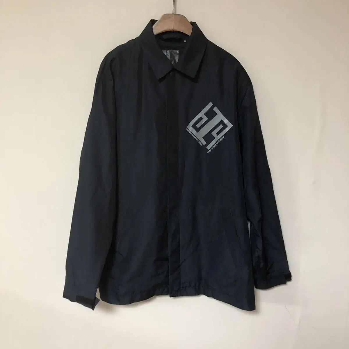 Vintage Organaized konfusion windbreak