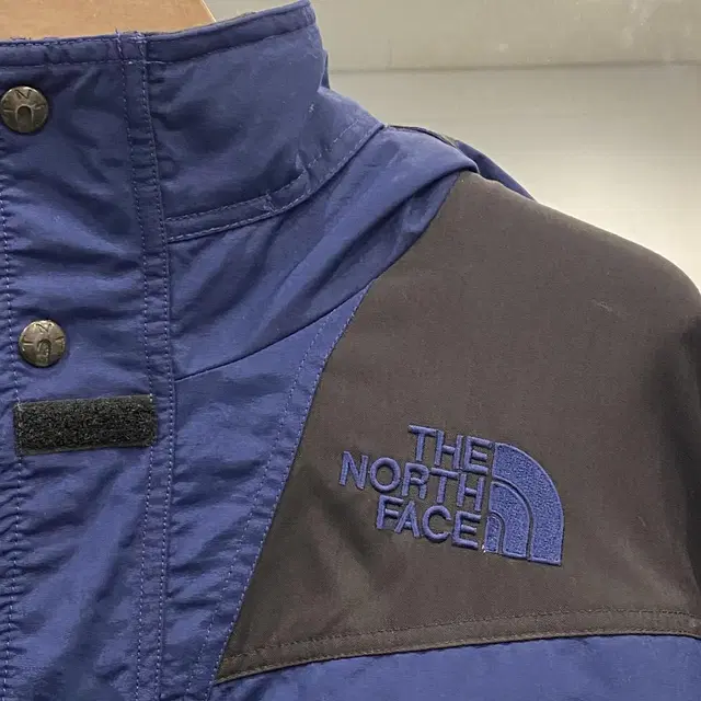 the north face 더노스페이스 익스트림 라이트 파카