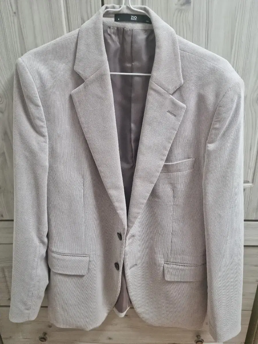 105)e.ji Men's Golden Beige Jacket