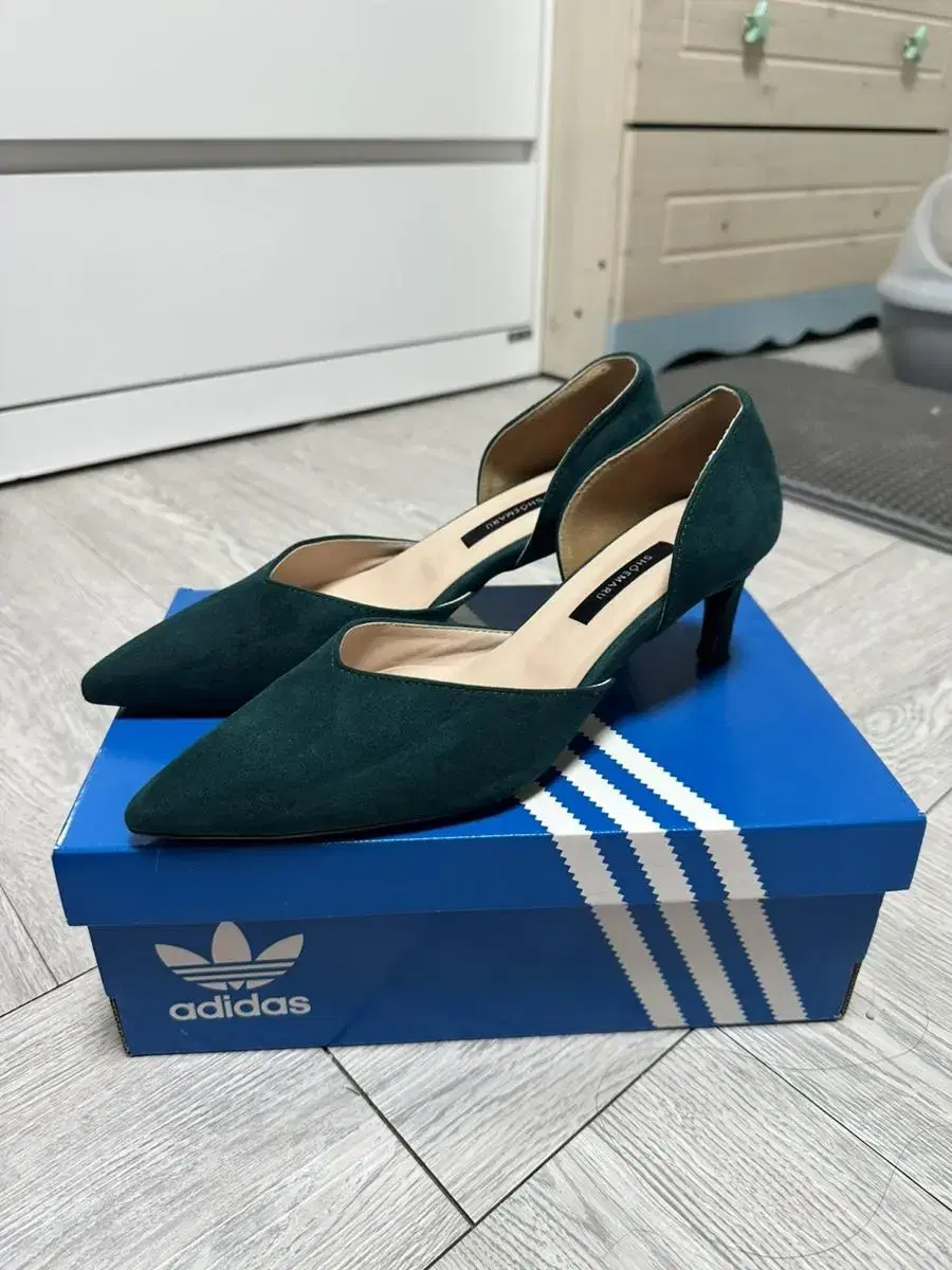 Turquoise Suede Heels 240