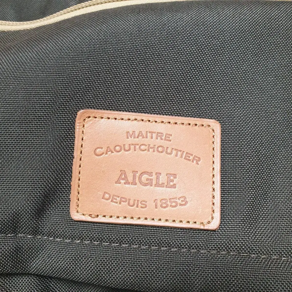 AIGLE 에이글캐리어