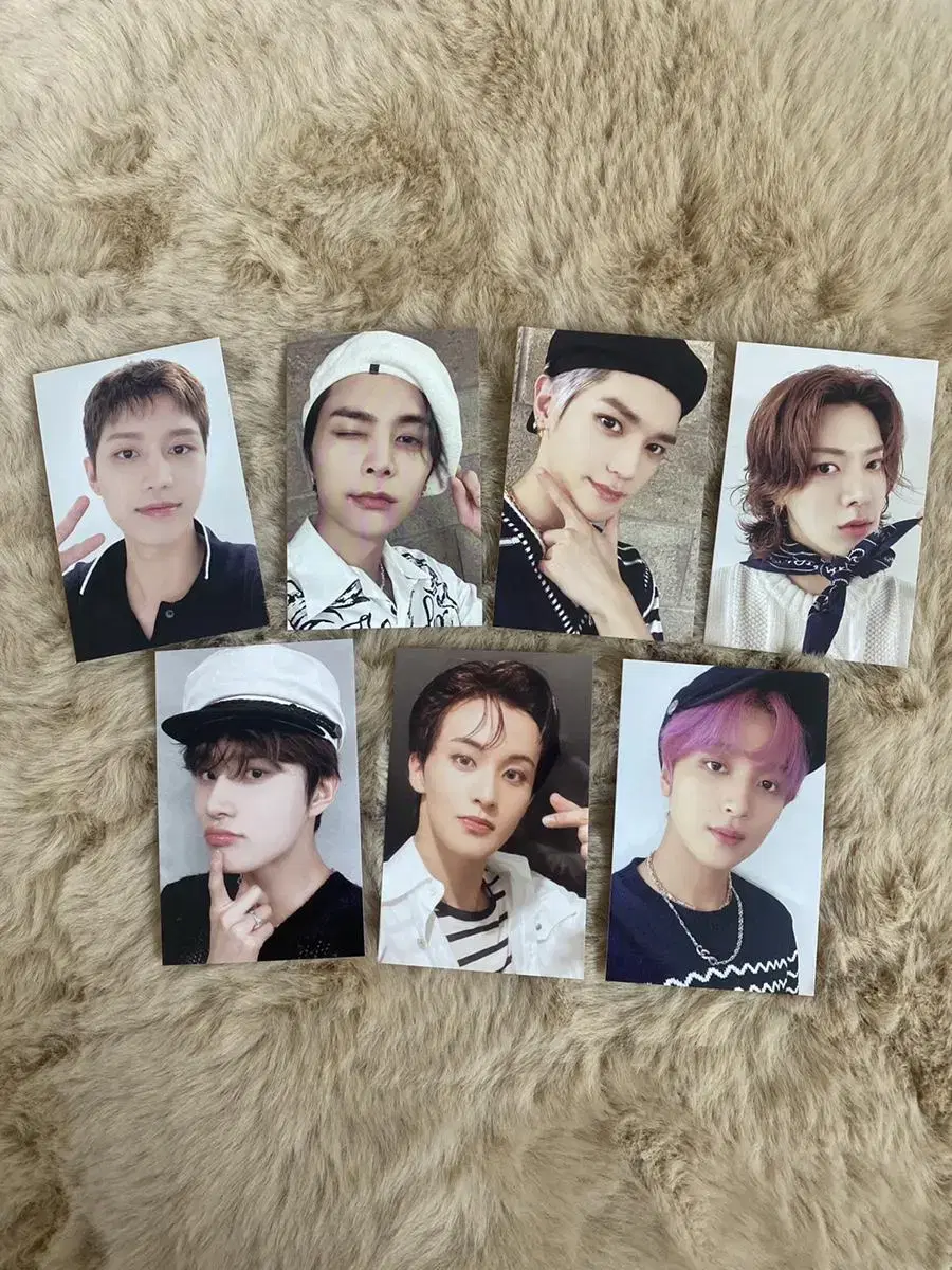 NCT127 2023 seasons greetings taeil johnny taeyong yuta jungwoo mark haechan Photocard