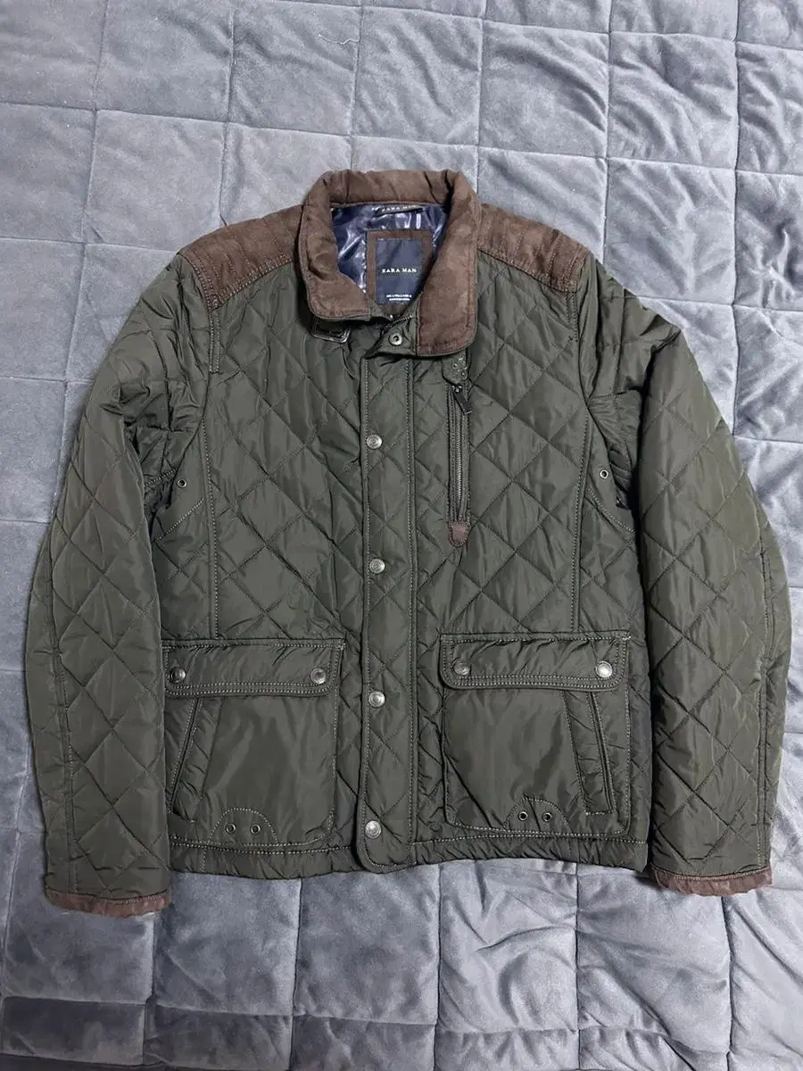 [42/L] Zara Quilted Jacket Hunting Corduroy Quilted