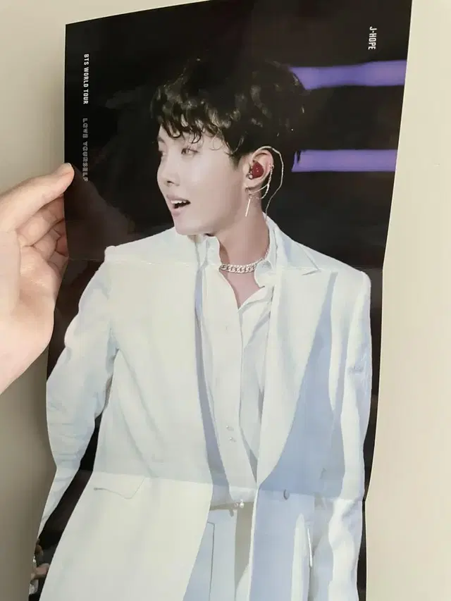 방탄 럽셀콘 dvd 포스터 제이홉 호석