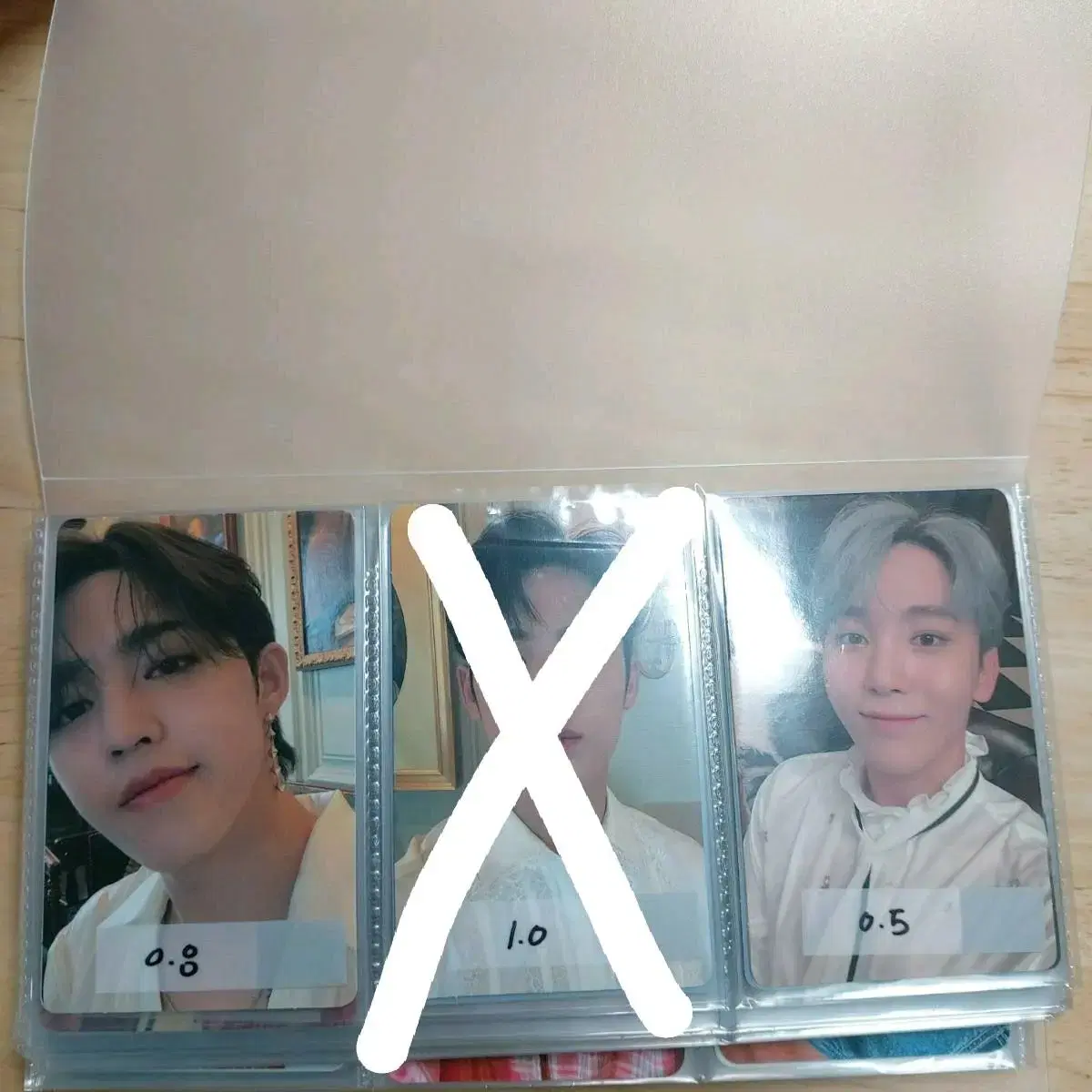 Seventeen photocard Sold over 100 cards (seasons greetings, magazines, birthdays, 6th anniversary, in the woods, etc.)!