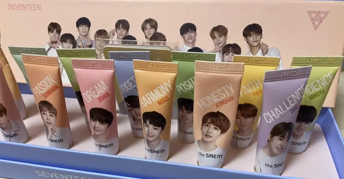 Seventeen Thesam Lip Balm Set