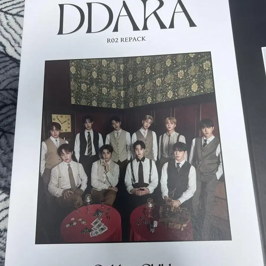 골든차일드 DDARA 따라 앨범 팔아요 개봉