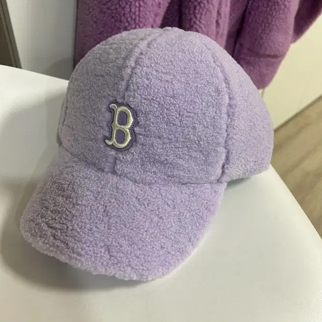 MLB  베이직 스몰로고 후드 후리스 점퍼 B L Lavender