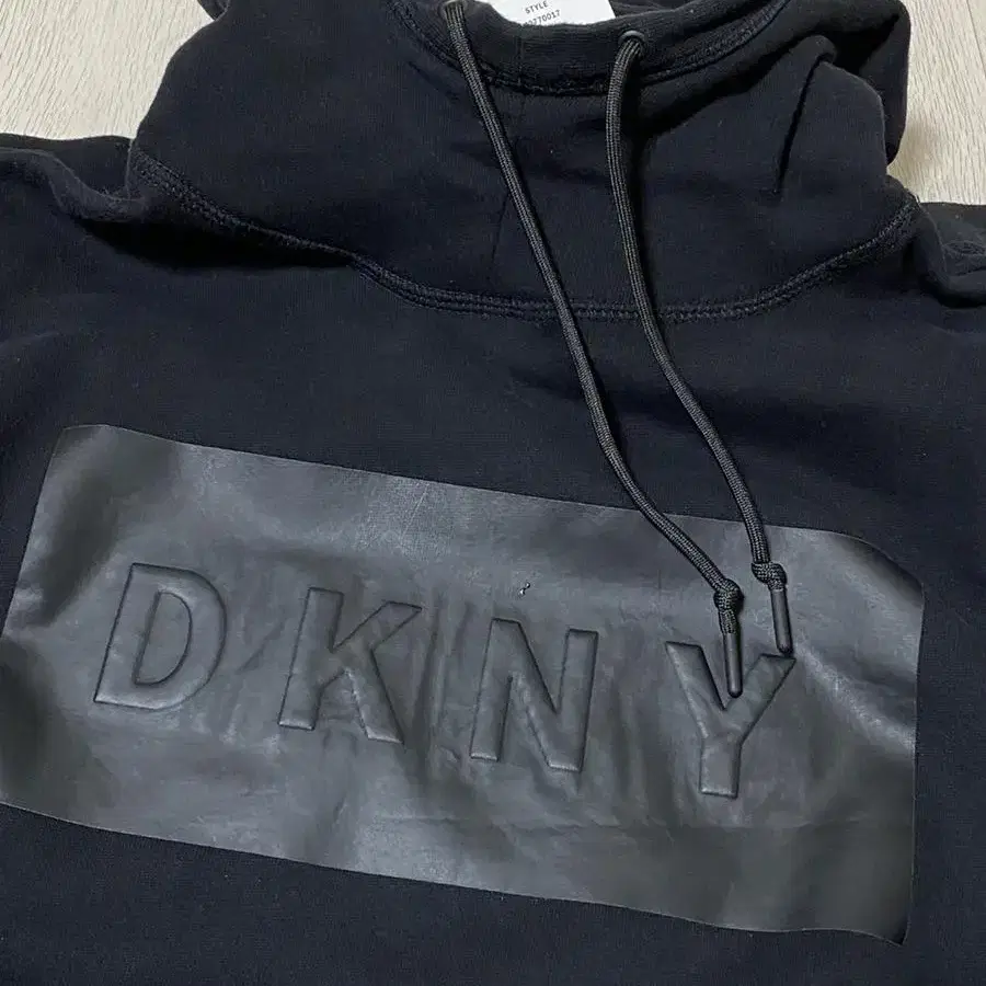 정품)dkny 남자 기모 후드 블랙