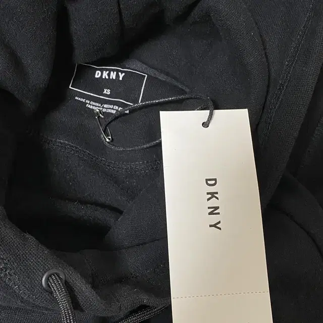 정품)dkny 남자 기모 후드 블랙