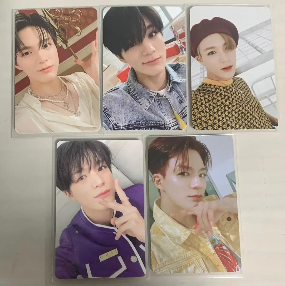 Jeno photocard