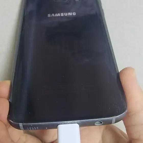 갤럭시 s7 액정파손. SM-G930K.32기가. hh17