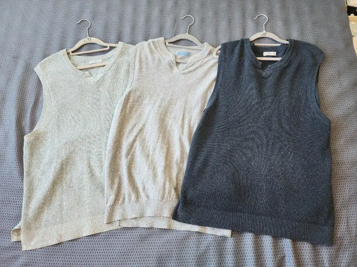 Sell 3 winter knit vests in bulk