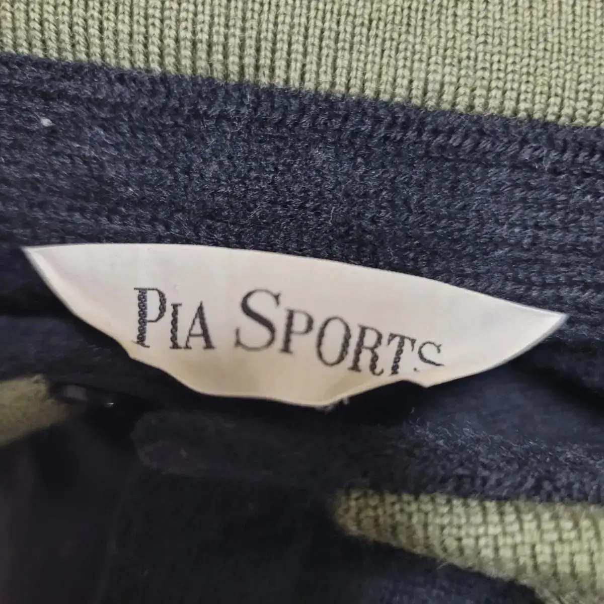 PIA SPORTS 마린와펜 아메카지 울 니트스웨터 V