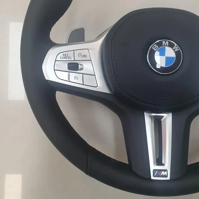 BMW G바디 M핸들 판매 (F바디전용)가격내림