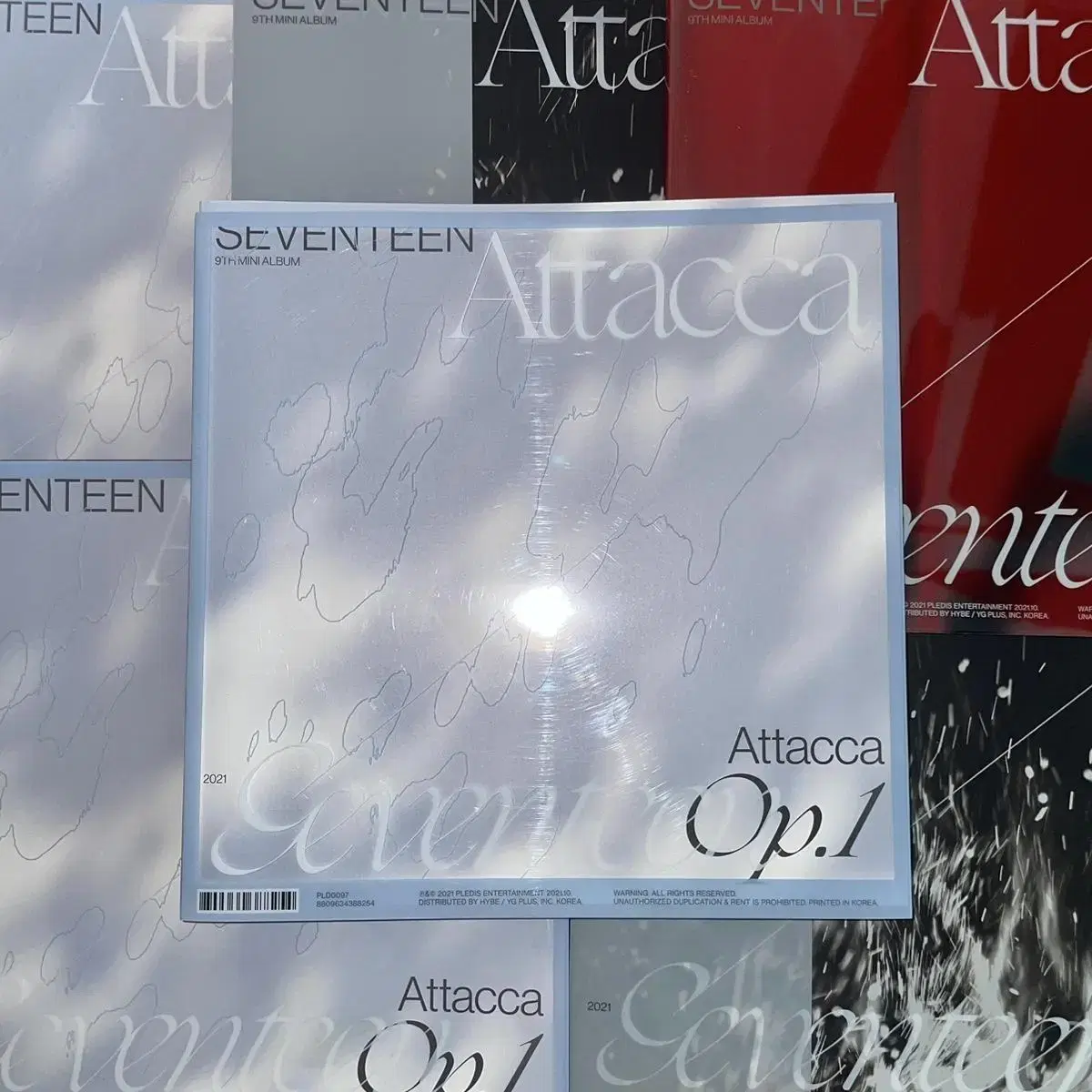 Seventeen Ataka Op.1 album (2)