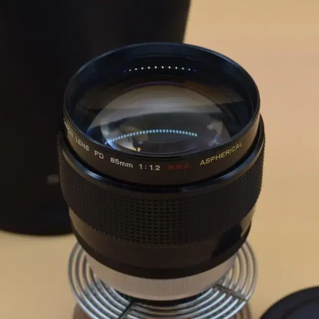 Canon Lens Fd 85mm 1:1.2 S. S.C.Aspheric