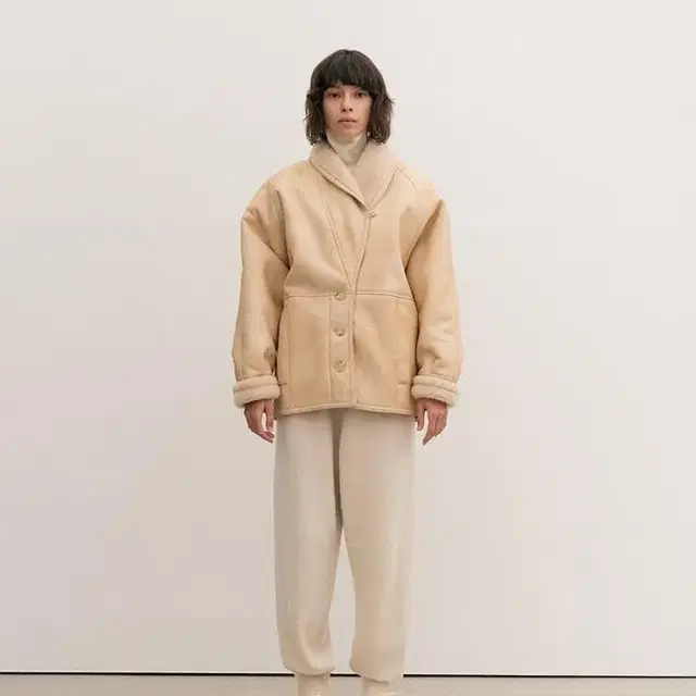 르 LE shawl collar shearing jacket 무스탕