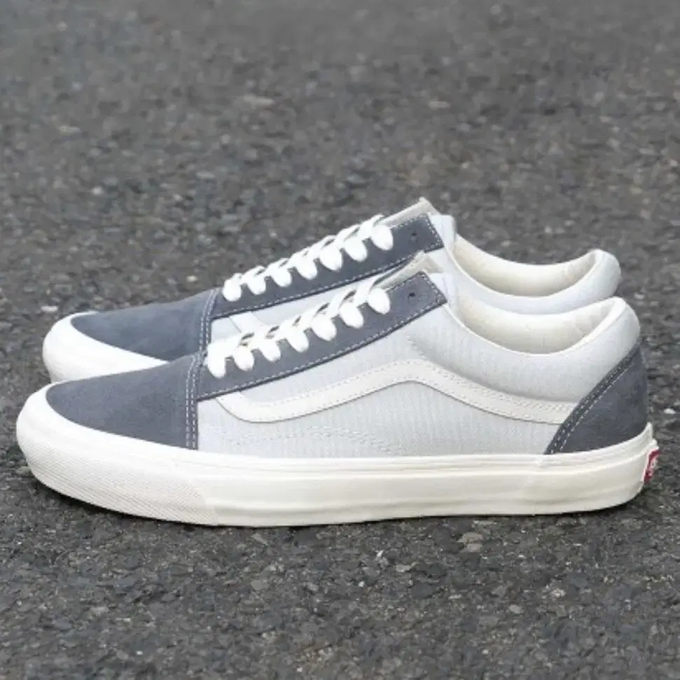 반스 vans 볼트 og 올드스쿨 LX 그레이 270사이즈