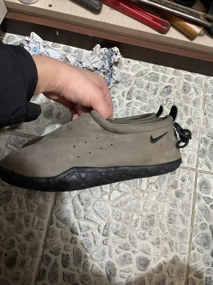 nike air moc acg 1995