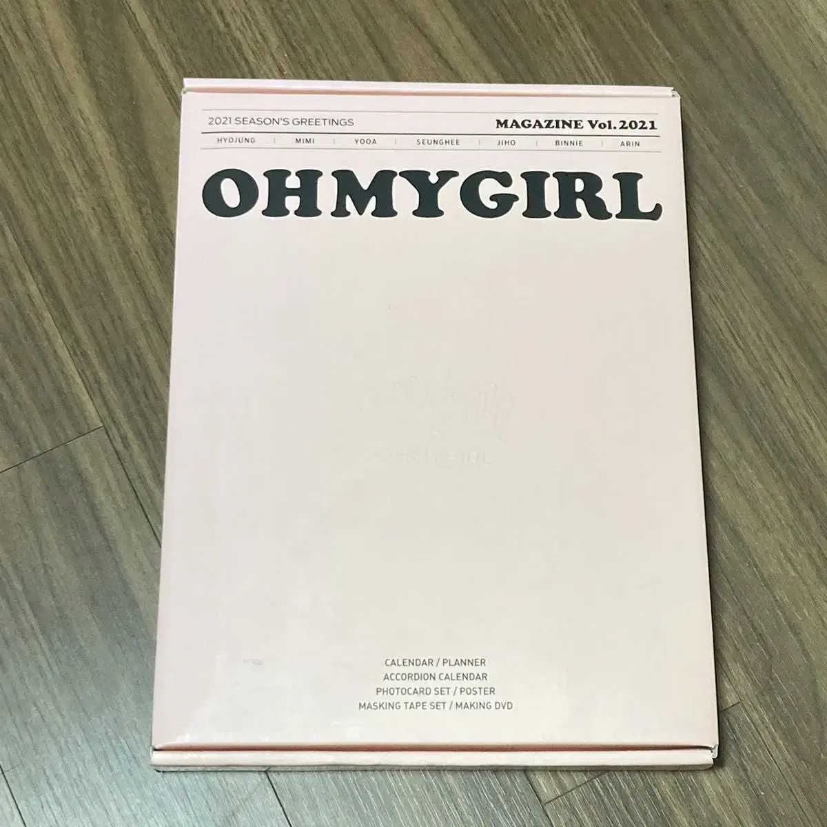 Oh My Girl 2021 season's greetings WTS