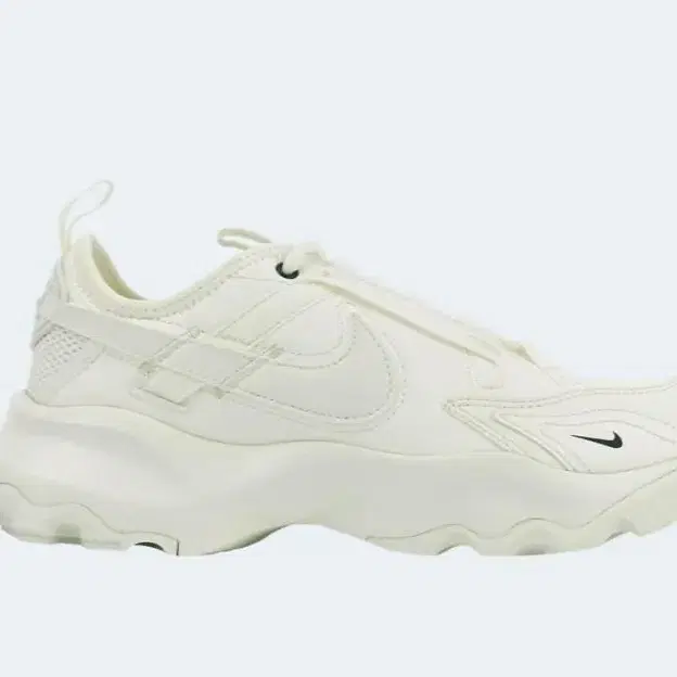 Nike 나이키 TC7900 Summit white 255