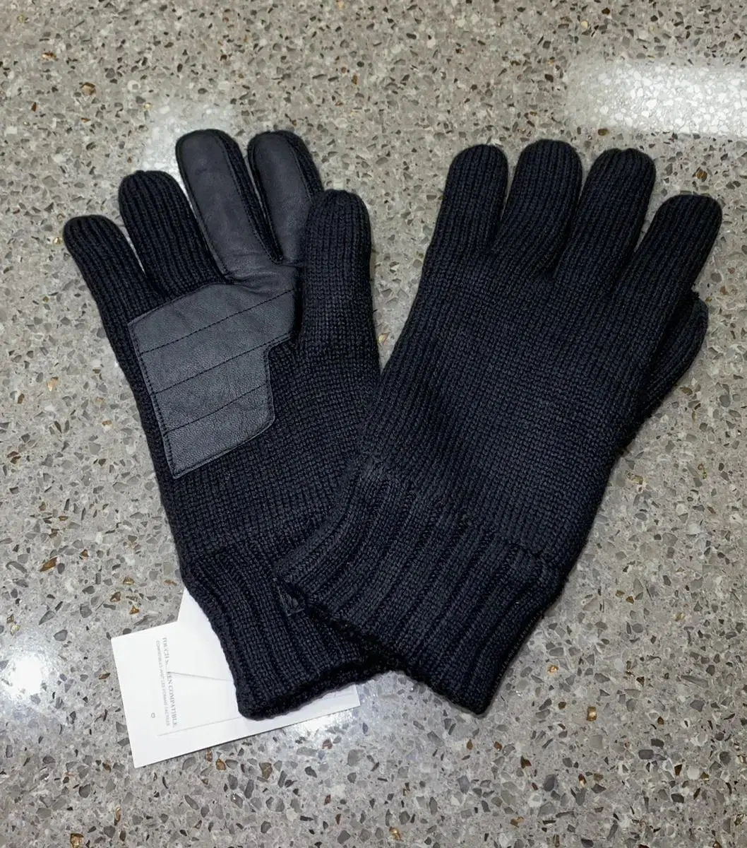 UGG knit glove 니트장갑