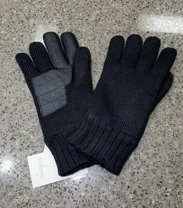 UGG knit glove 니트장갑