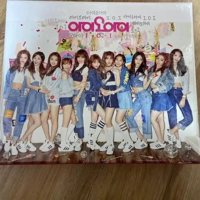 (Poster by Kang Mina) i.o.i special album Debut Album