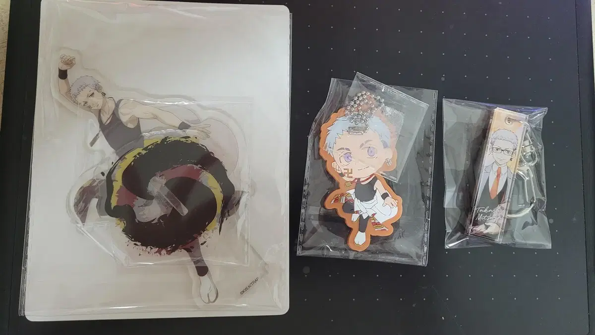 Toriben Mitsuyakuji acrylic stand, SD ballchain / acrylic keyring