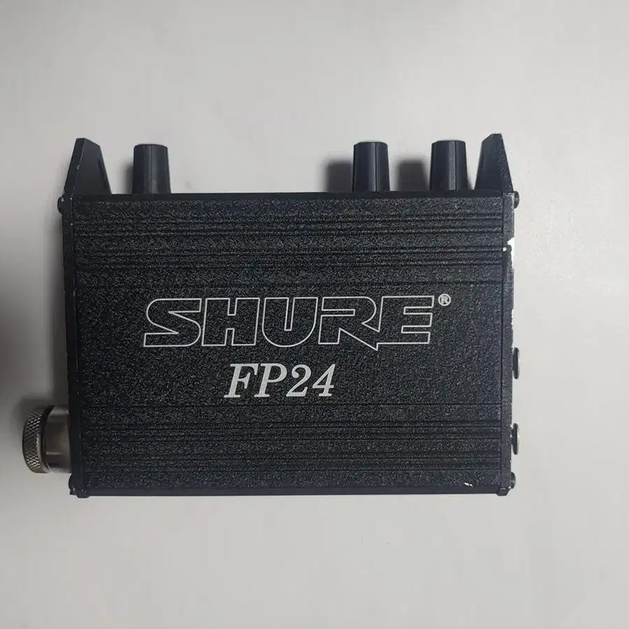 슈어 Shure FP24 휴대용 프리앰프