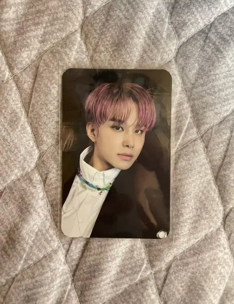 NCT 127 Universe Pendant jungwoo WTS