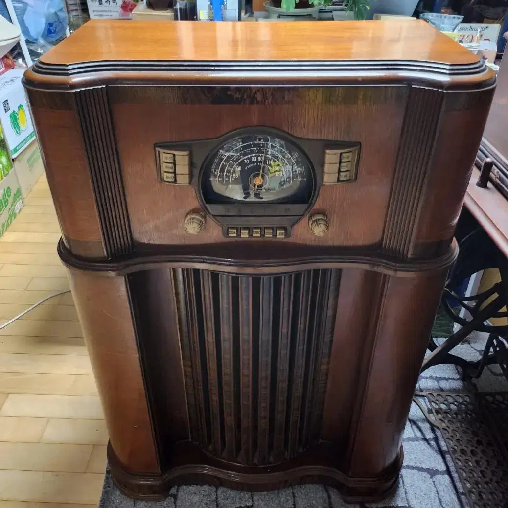 앤틱 미국 90여년된 Zenith Tube Radio 진공관라디오