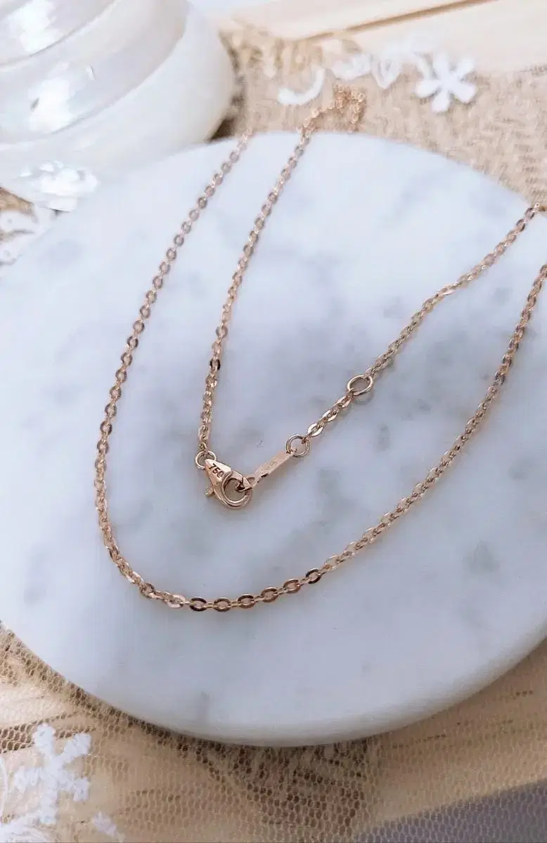 18k Hammered Chain Necklace