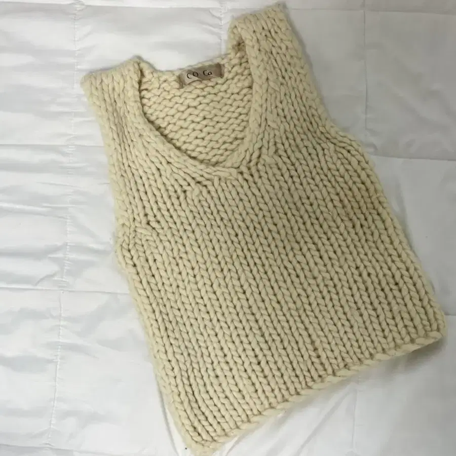 vintage knit vest