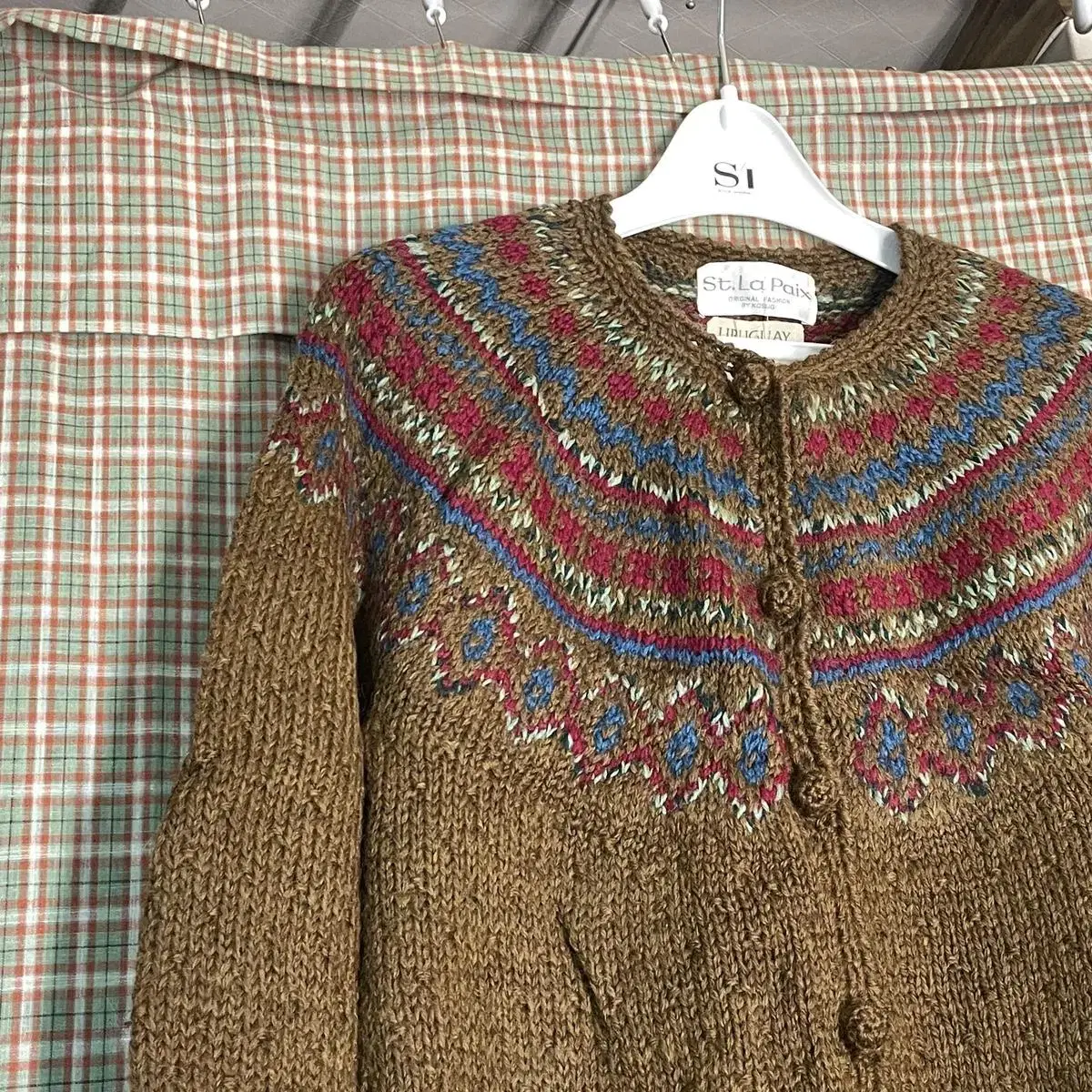 vintage nordic knit / cardigan