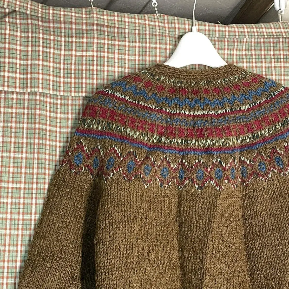 vintage nordic knit / cardigan