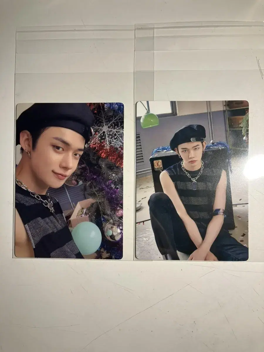 [Soobin, Beomgyu, and all members] Tomorrow X Together txt Holiday Photocard