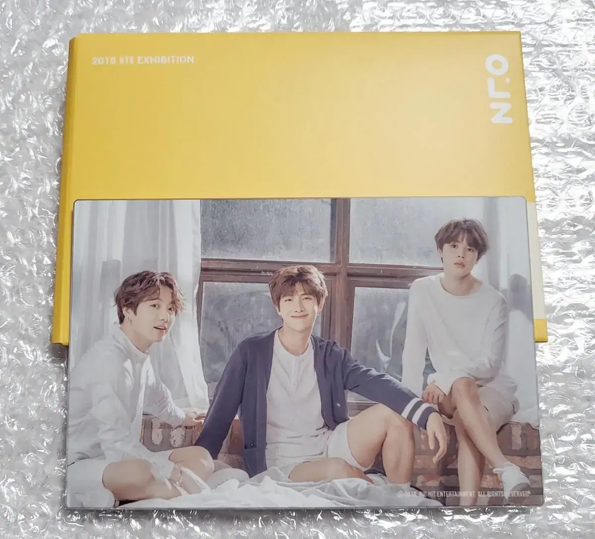 BTS today released a new photo frame RM,JIMIN,JUNGKOOK Ver.