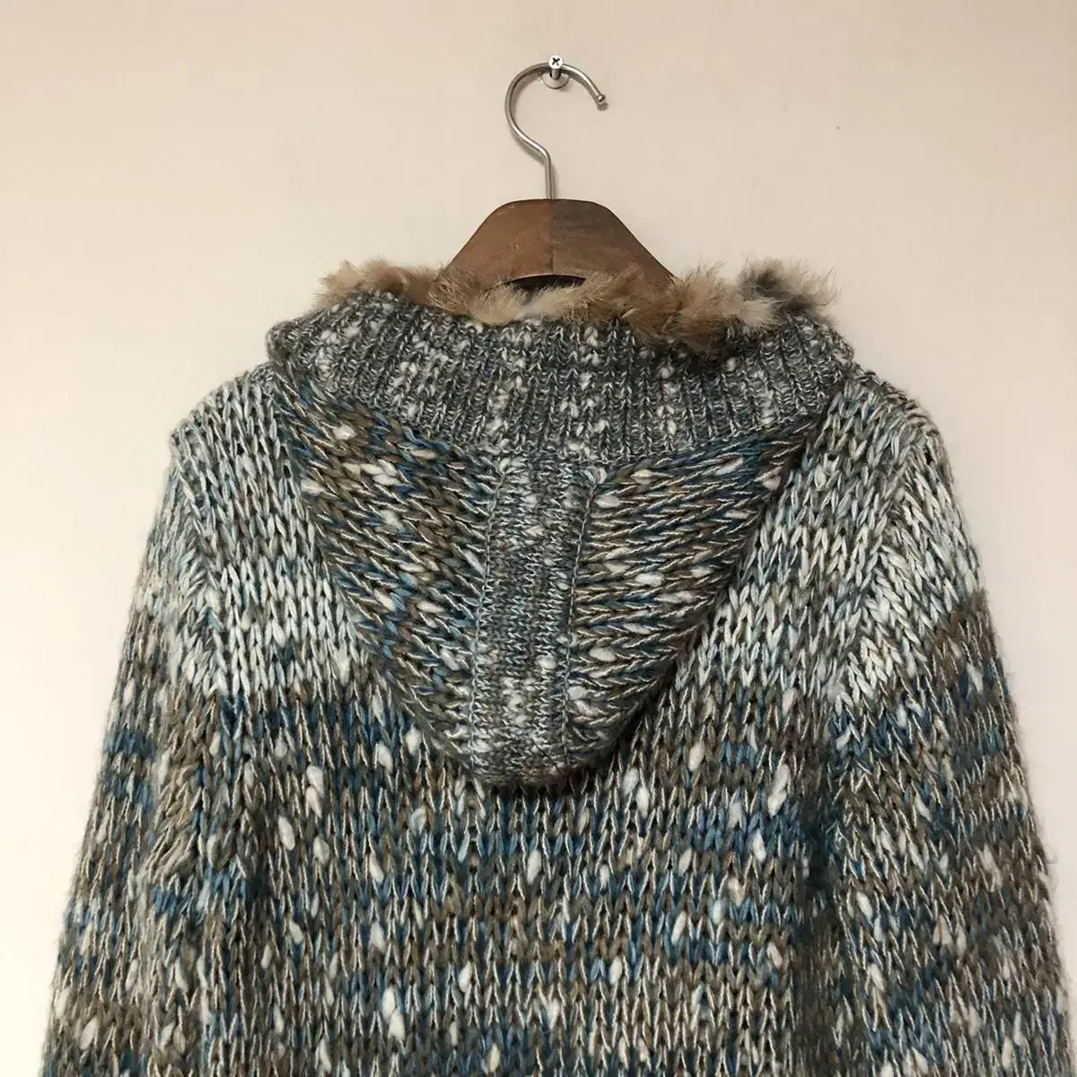 Vintage BNX blue fur hood knit long cd