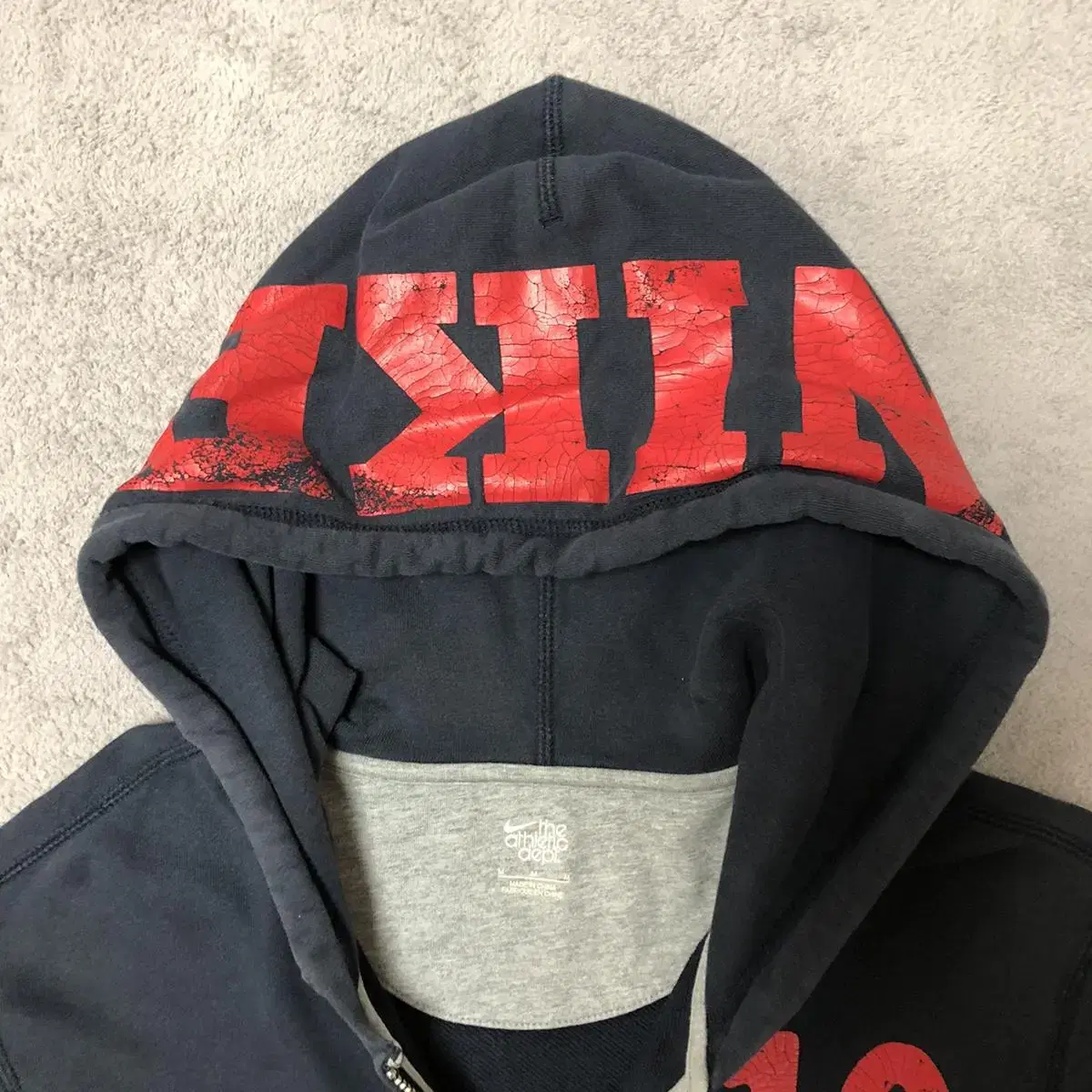 Vintage Nike navy 10 hood zip up