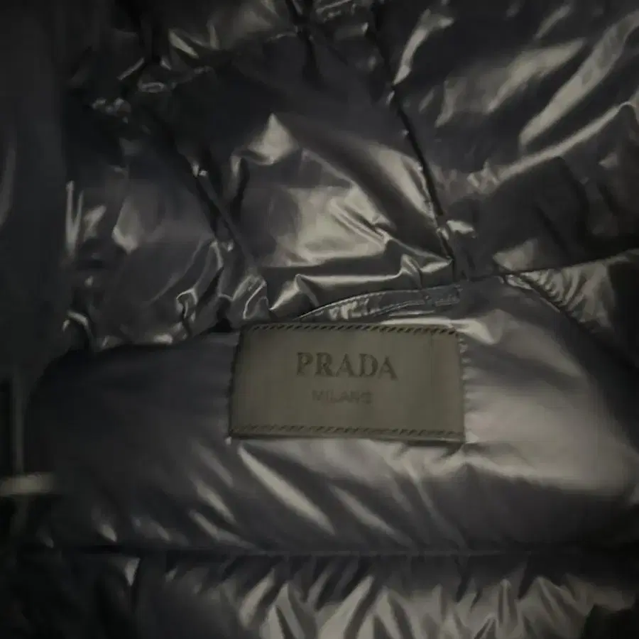 프라다 PRADA 패딩 52사이즈 100-110