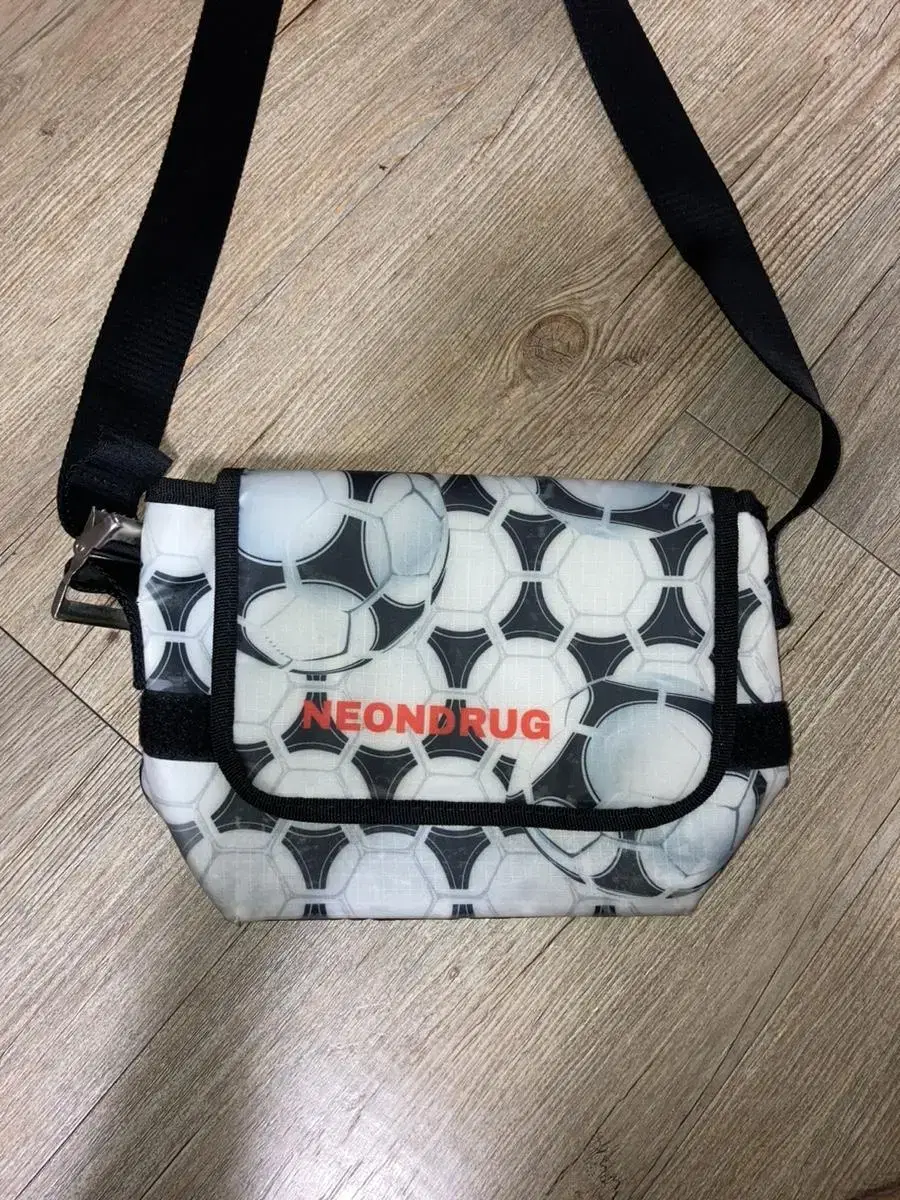 네온드럭 soccer ball bag