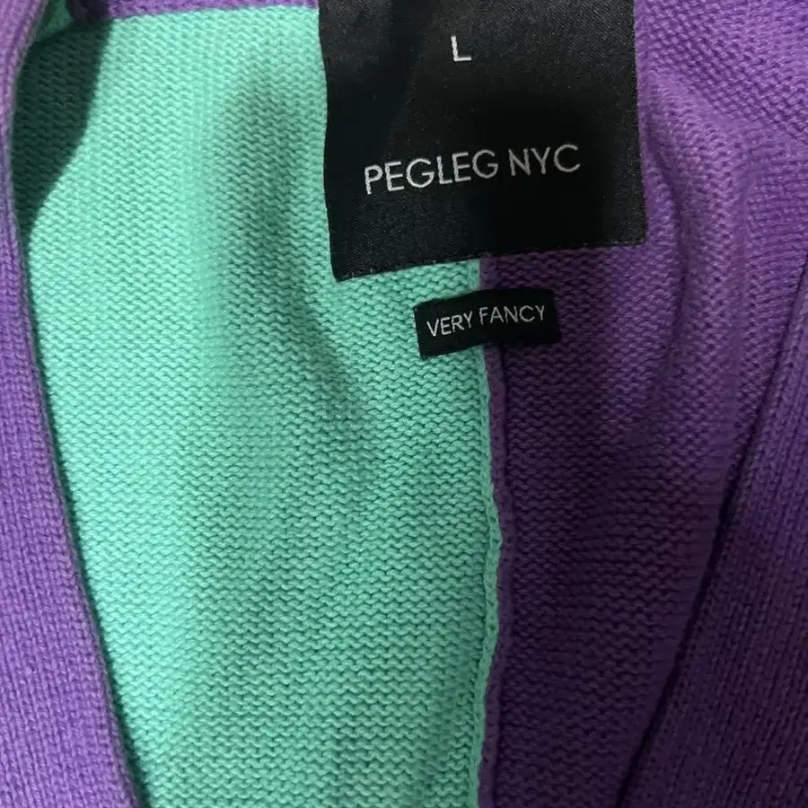 PEGLEG nyc 스웻가디건