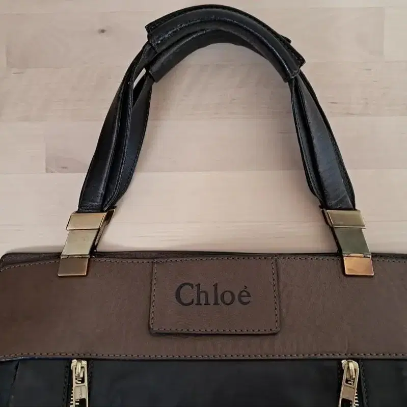 Chloe 끌로에 가죽 패딩 토드 백