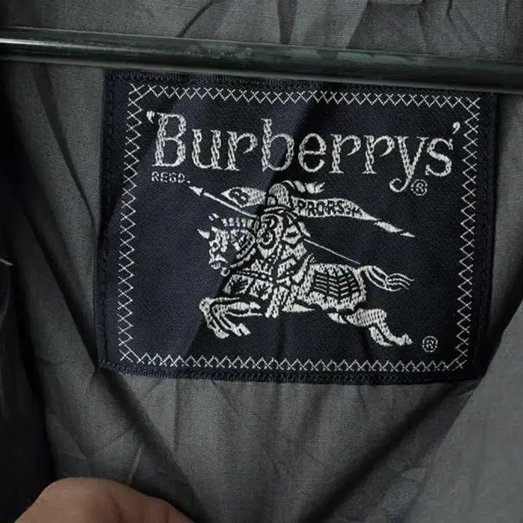 정품 BURBERRY 버버리 80'S 맥코트