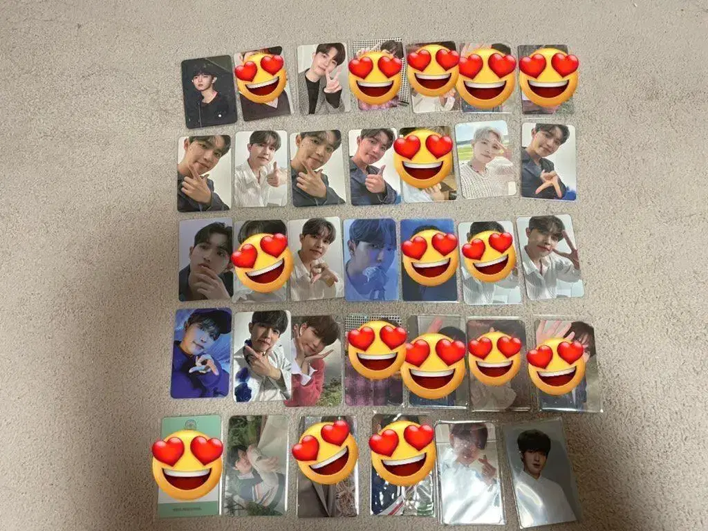 Jaehwan Kim photocard wts