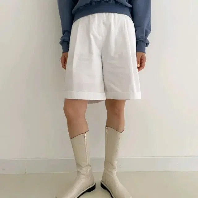 데일리 스퀘어토 미들부츠 (ivory/245size)