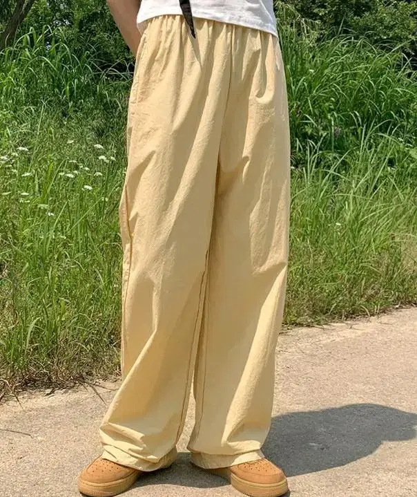 Blackened Looky Banded Cotton Pants