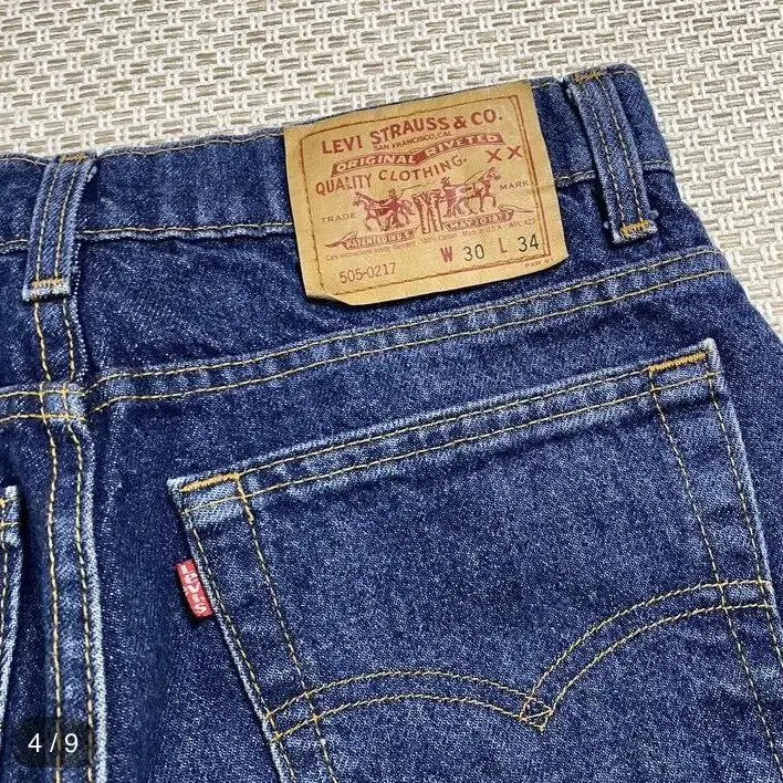 90's Vintage Levis 505 (28) [234]